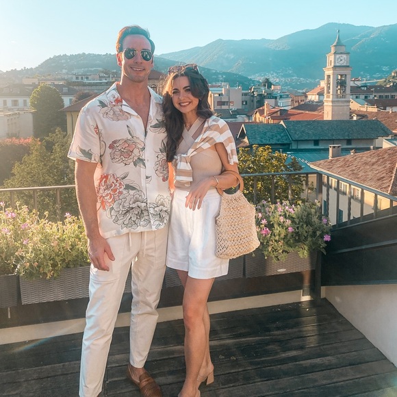 Meet your Posher, Rachel - Picture 1 of 1